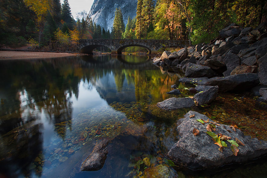 Bridge across the Merced River,Yosemite,USA
